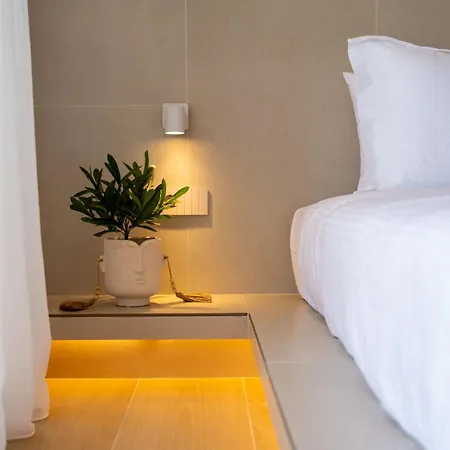 Selected * Chania (Crete)