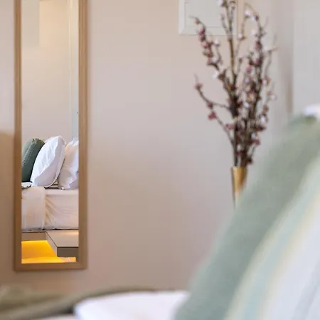 Selected * Ханья (Крит)