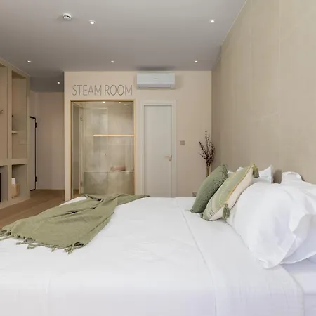 Selected Hotel